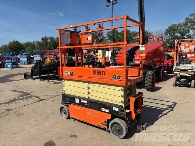 JLG 1932R 剪式升降機