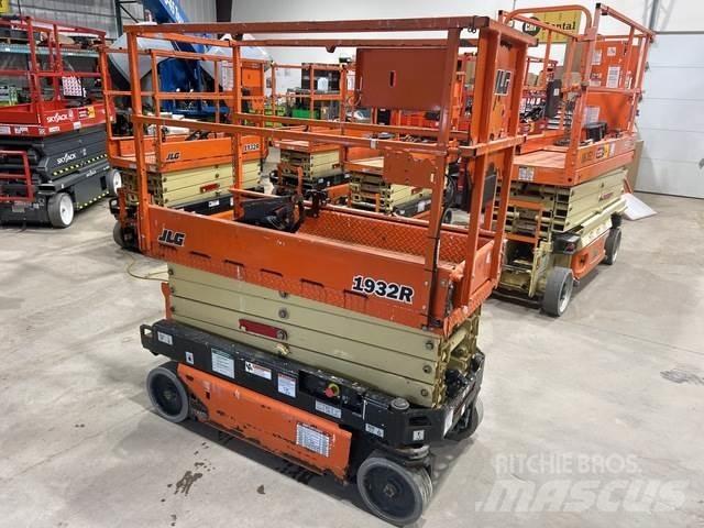 JLG 1932R 剪式升降機