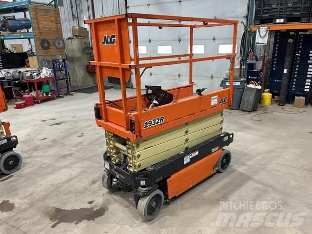 JLG 1932R 剪式升降機