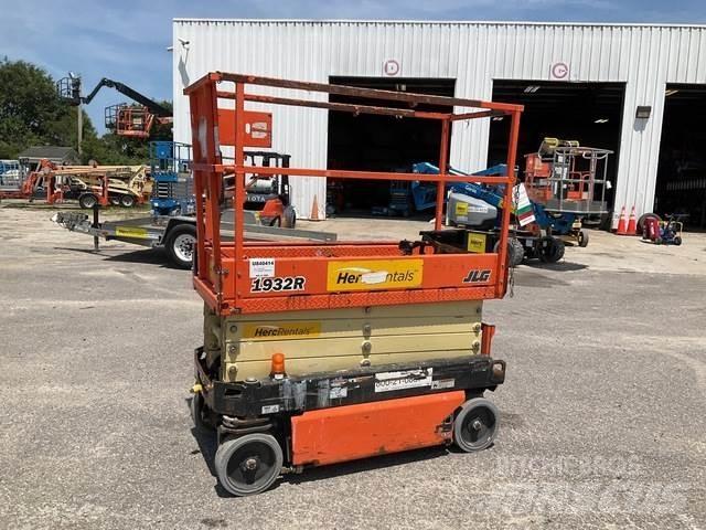 JLG 1932R 剪式升降機