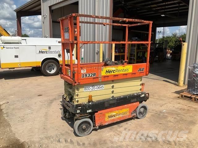 JLG 1932R 剪式升降機