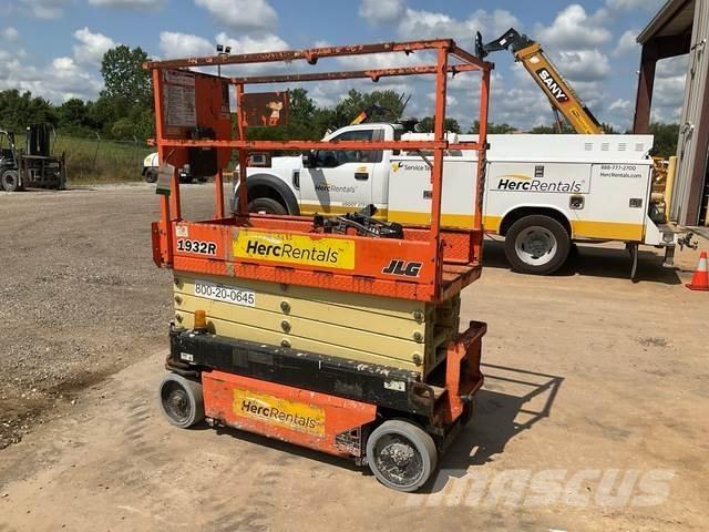 JLG 1932R 剪式升降機