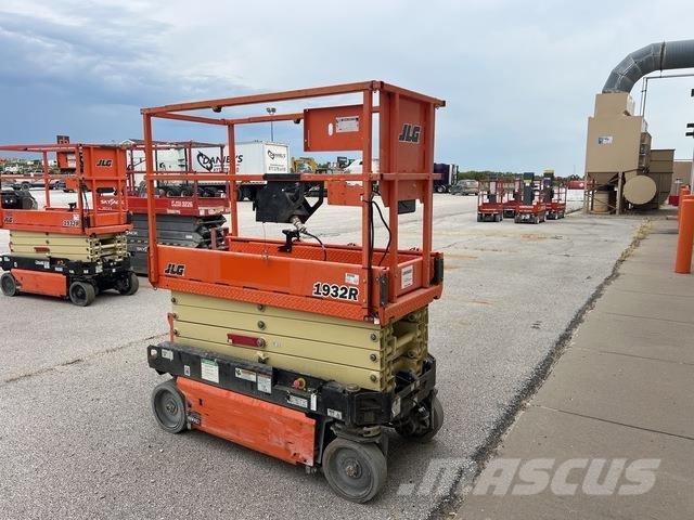 JLG 1932R 剪式升降機