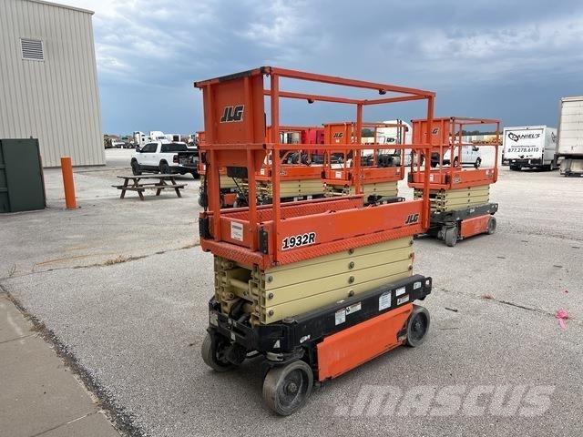 JLG 1932R 剪式升降機