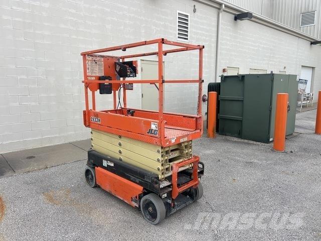 JLG 1932R 剪式升降機