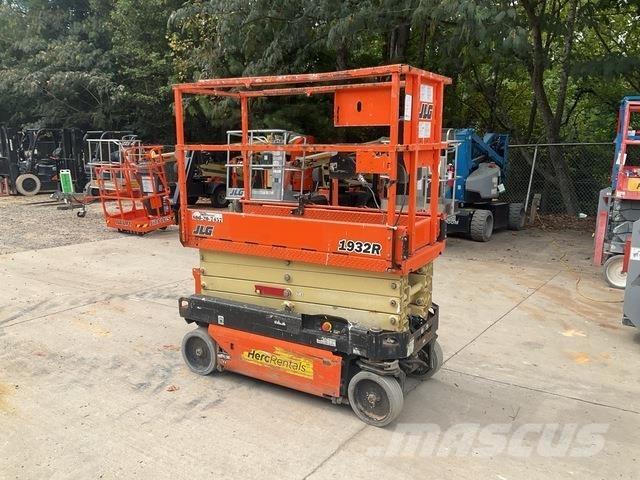 JLG 1932R 剪式升降機