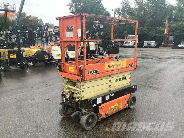 JLG 1932R 剪式升降機