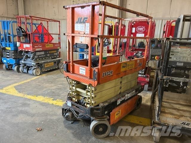 JLG 1932R 剪式升降機