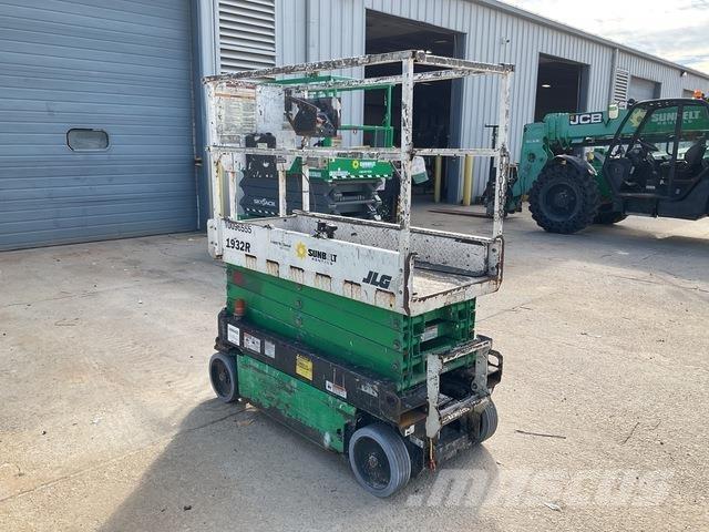 JLG 1932R 剪式升降機