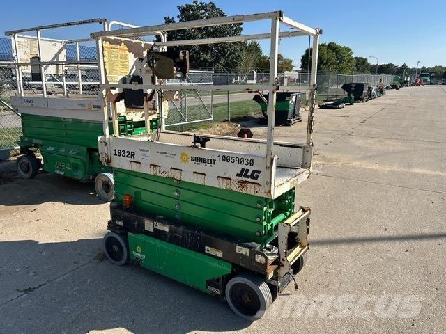 JLG 1932R 剪式升降機