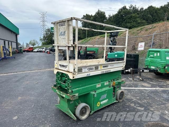 JLG 1932RS 剪式升降機