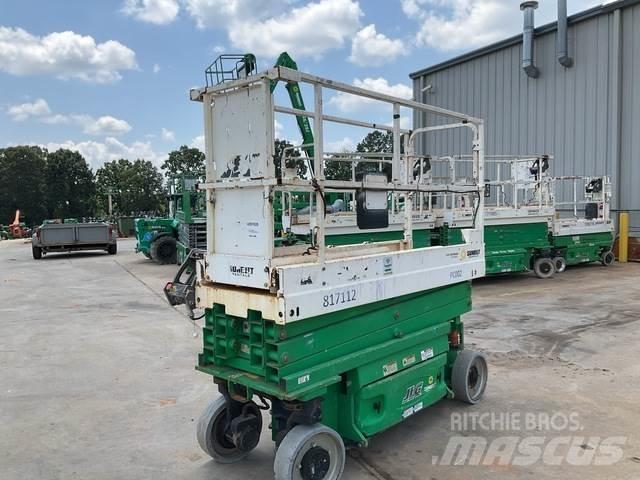 JLG 2032ES 剪式升降機