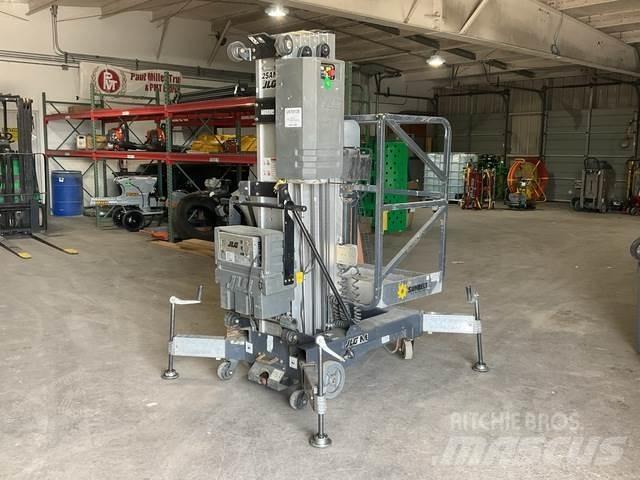 JLG 25AM 垂直升降工作台