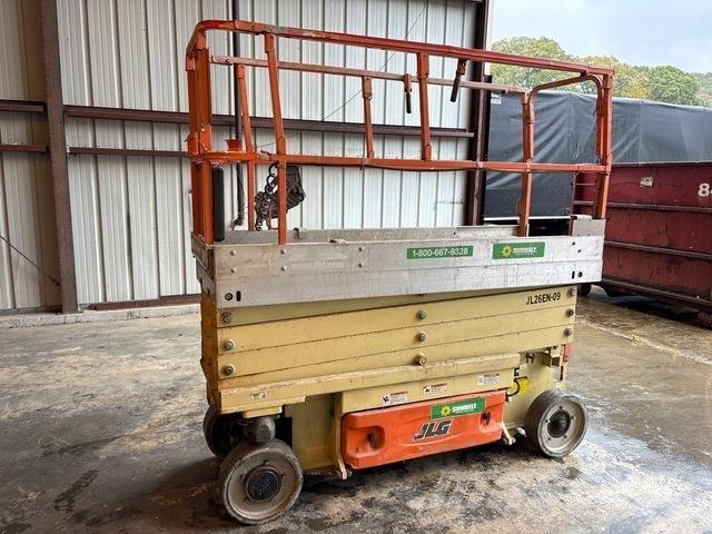 JLG 2630ES 剪式升降機