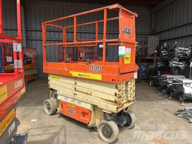 JLG 2632 ES 剪式升降機