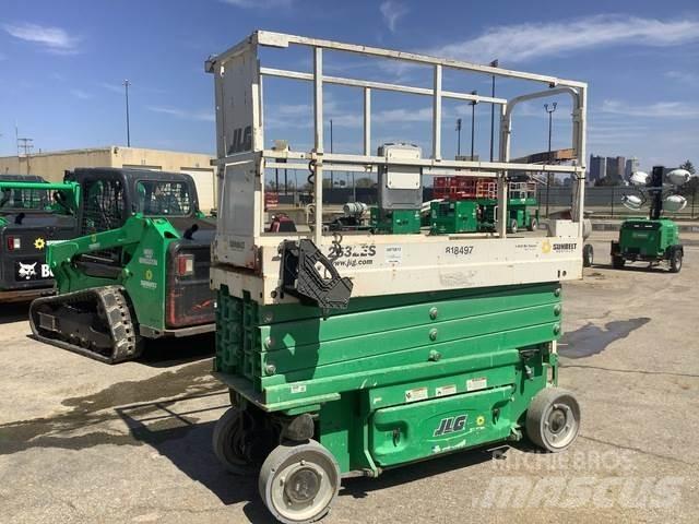 JLG 2632ES 剪式升降機