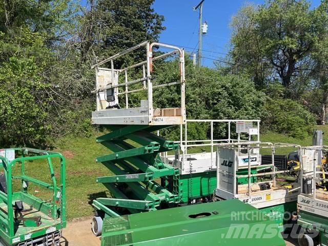 JLG 2632ES 剪式升降機
