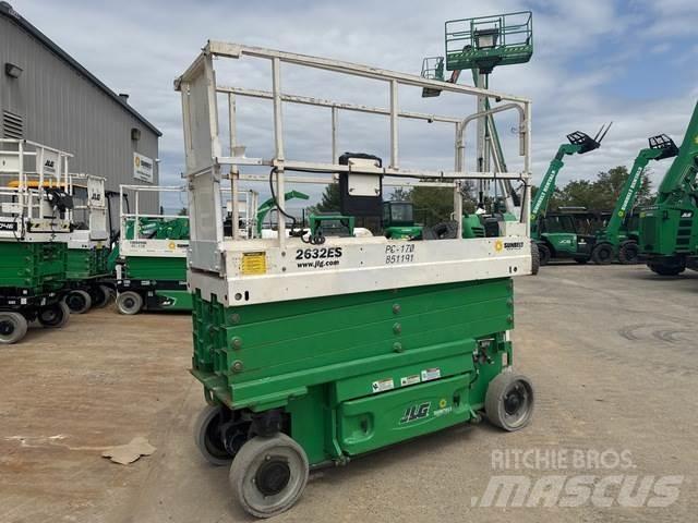 JLG 2632ES 剪式升降機