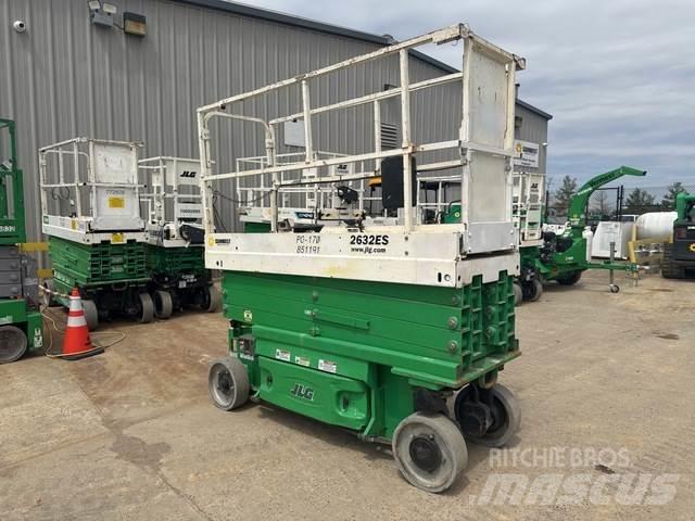 JLG 2632ES 剪式升降機