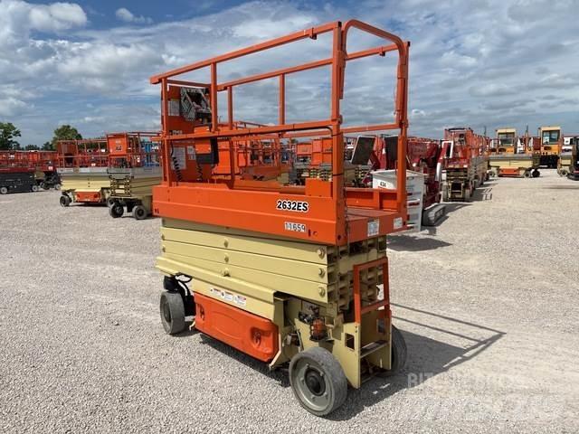 JLG 2632ES 剪式升降機
