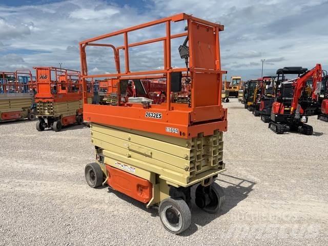 JLG 2632ES 剪式升降機