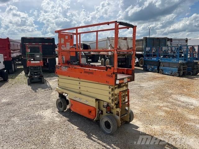 JLG 2632ES 剪式升降機