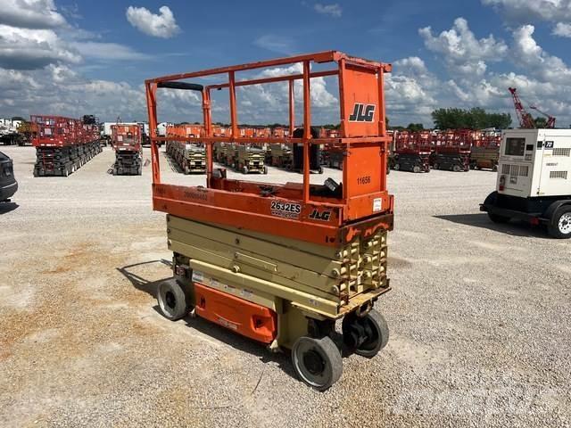 JLG 2632ES 剪式升降機
