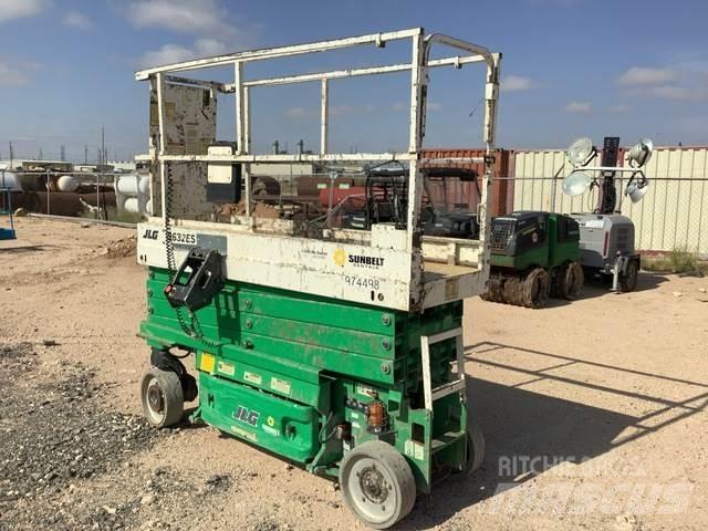 JLG 2632ES 剪式升降機