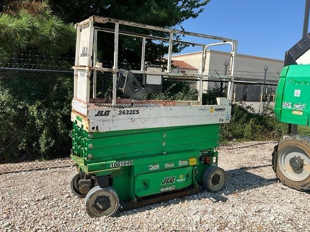 JLG 2632ES 剪式升降機