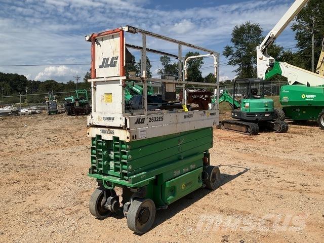 JLG 2632ES 剪式升降機