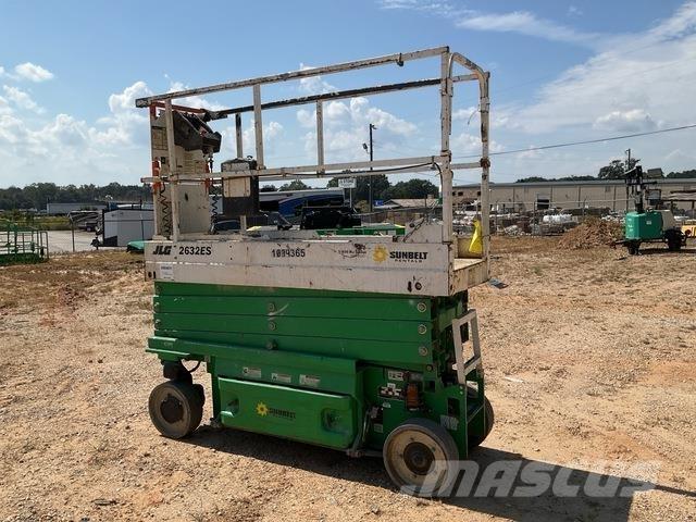 JLG 2632ES 剪式升降機