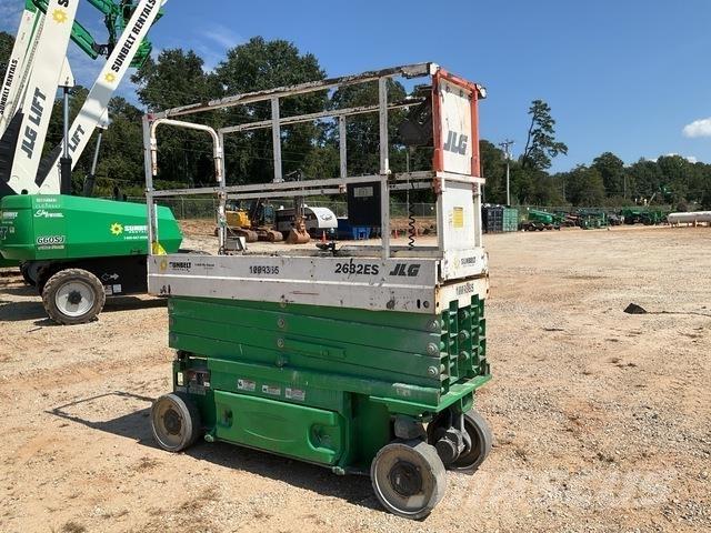JLG 2632ES 剪式升降機