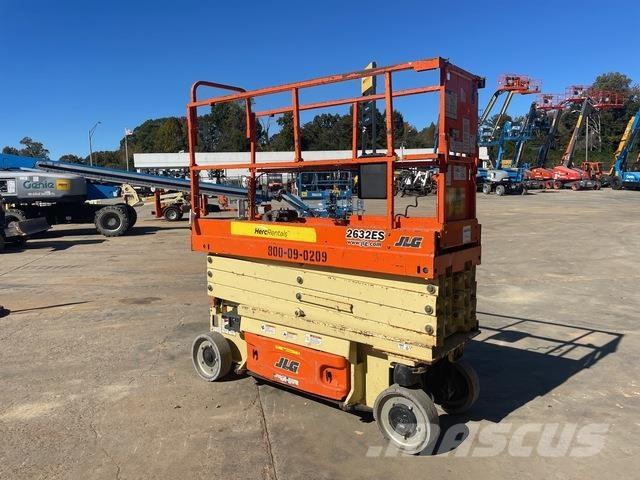 JLG 2632ES 剪式升降機