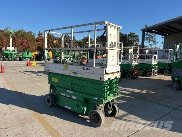 JLG 2632ES 剪式升降機