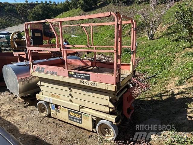 JLG 2646-E2 剪式升降機