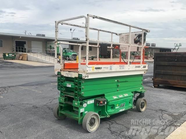 JLG 2646ES 剪式升降機