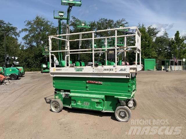 JLG 2646ES 剪式升降機