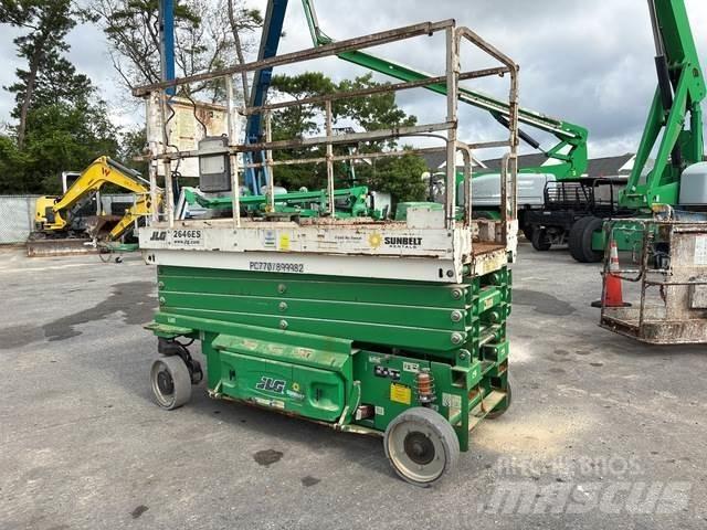 JLG 2646ES 剪式升降機