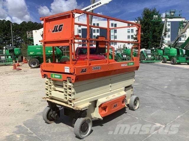 JLG 2646ES 剪式升降機