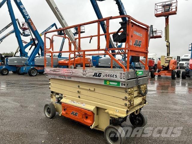 JLG 2646ES 剪式升降機