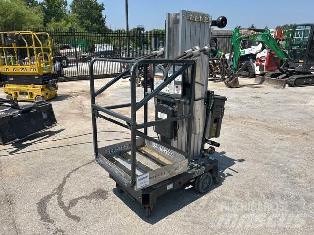 JLG 30AMDC 垂直升降工作台