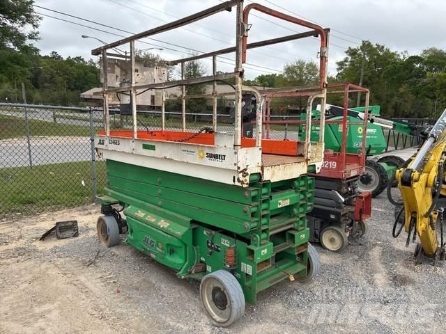 JLG 3246ES 剪式升降機