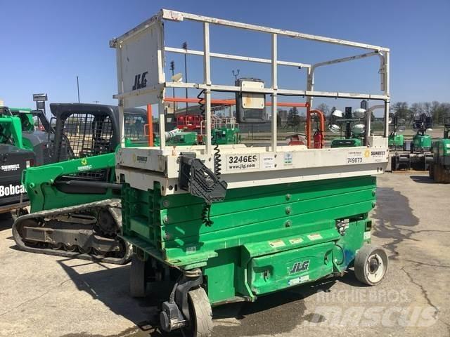 JLG 3246ES 剪式升降機