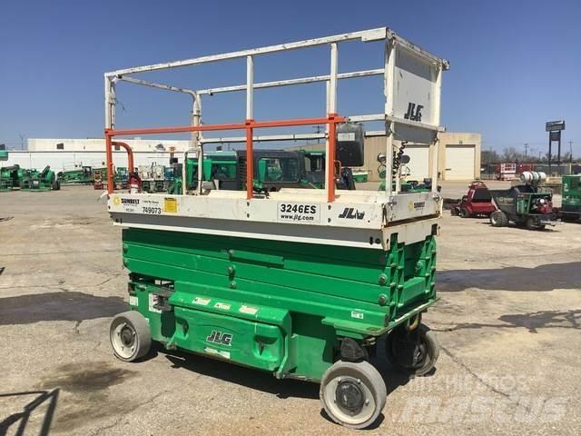 JLG 3246ES 剪式升降機
