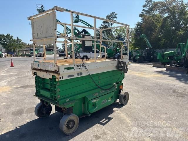 JLG 3246ES 剪式升降機
