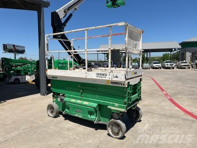 JLG 3246ES 剪式升降機