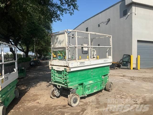 JLG 3246ES 剪式升降機