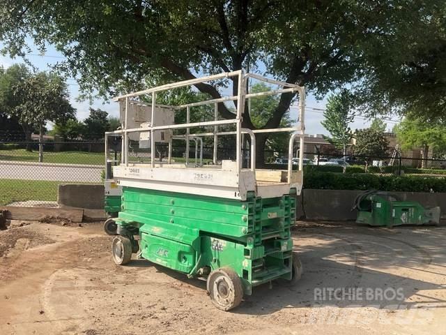 JLG 3246ES 剪式升降機