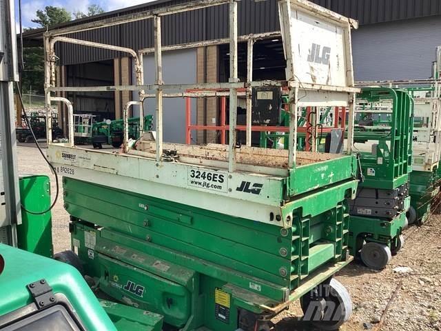 JLG 3246ES 剪式升降機