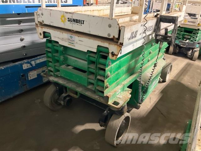 JLG 3246ES 剪式升降機